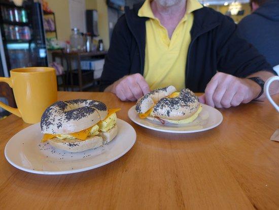 BoulTawn's Cafe & Bakery