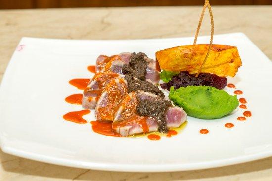 Restaurante Mito & Tienda De Vinos