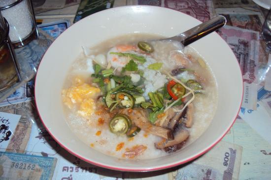 Baan Saphan Mai Noodles