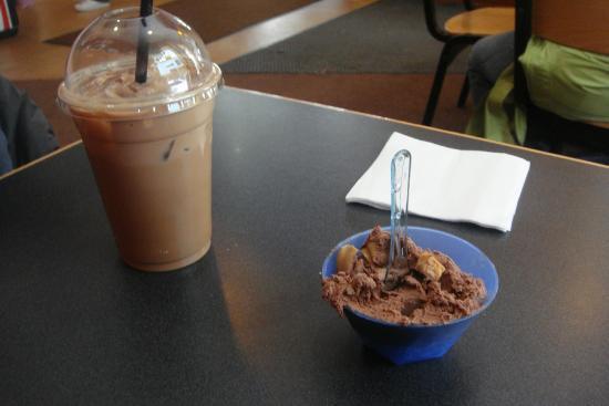 Heritage 2nd Street Cafe