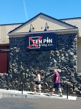 Ten Pin Cafe