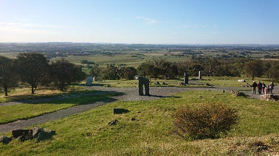 Mengler's Hill Lookout Sculpture Park