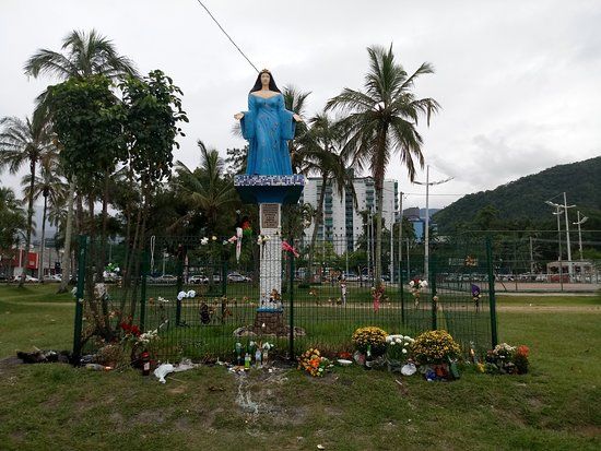 Estátua de Iemanjá