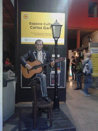 Centro Cultural Carlos Gardel