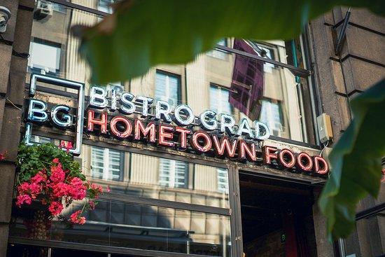 Bistro Grad Hometown Food