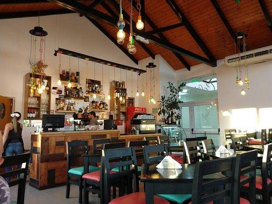 Colibri, Casa de Te y Cafe