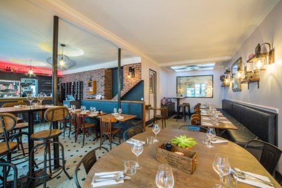 Friends & Family Restaurant