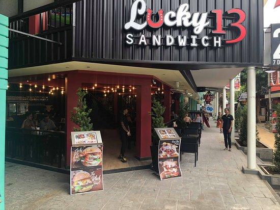 Lucky 13 Sandwich