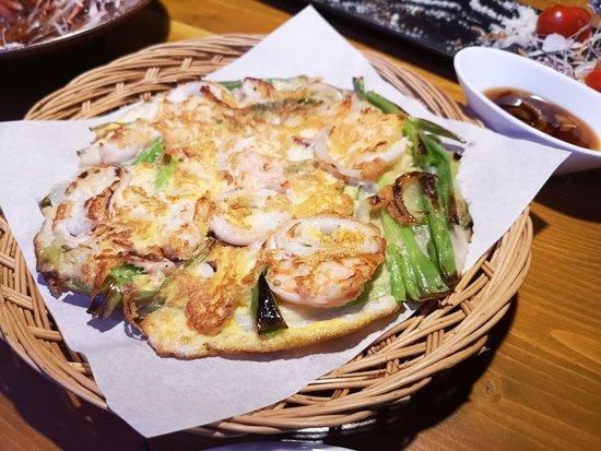 POCHA asian dining & bar