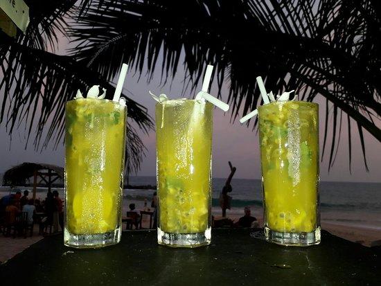 La Ola Beach Resto&Bar