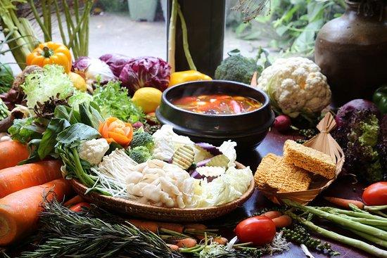 Viet Garden Cuisine Restaurant & Cooking Class Center 1