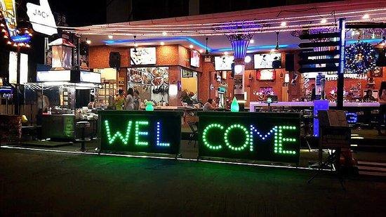 The Genius II Garden & Restaurant