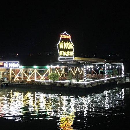 Nha hang noi Vu Duong