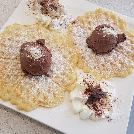 Eiscafe "Crema & Cioccolato"