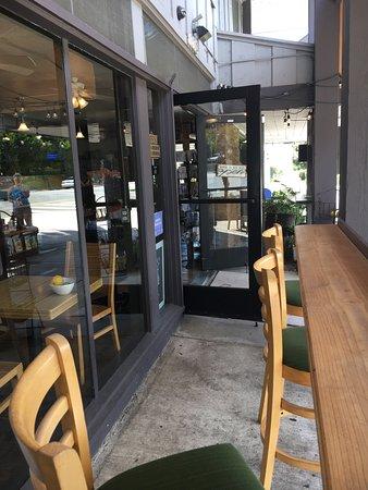 Coopers Market & Cafe