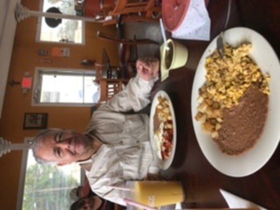 Las Flores Restaurant #2