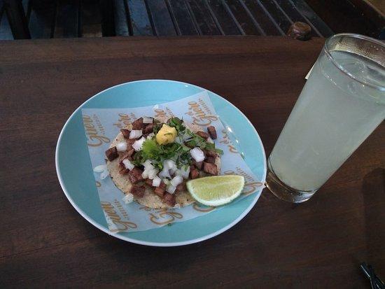 El Guero Taqueria y Cantina