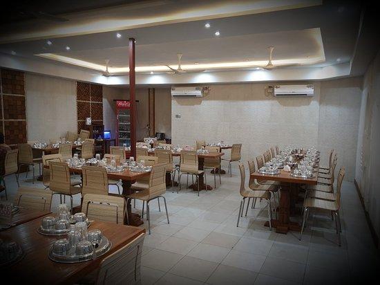 New Chetna Restaurant
