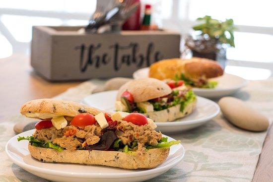 The Table Coffee & Books