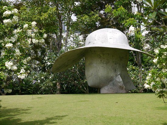 The Pamela Hat sculpture