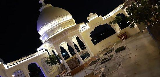 Stallion Sports Bar N Dine