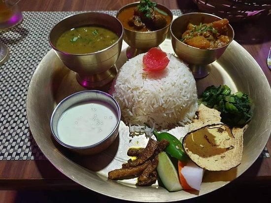 Everest Himali Chulo