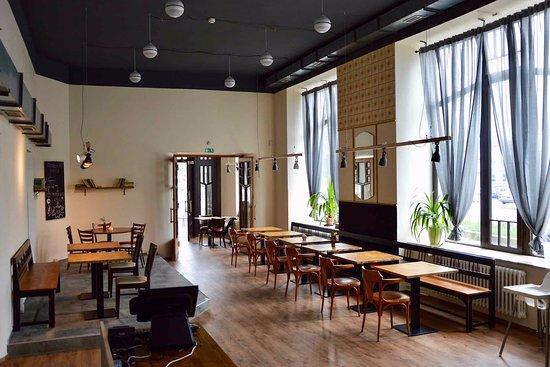 Kavarna & Restaurace Palmovka