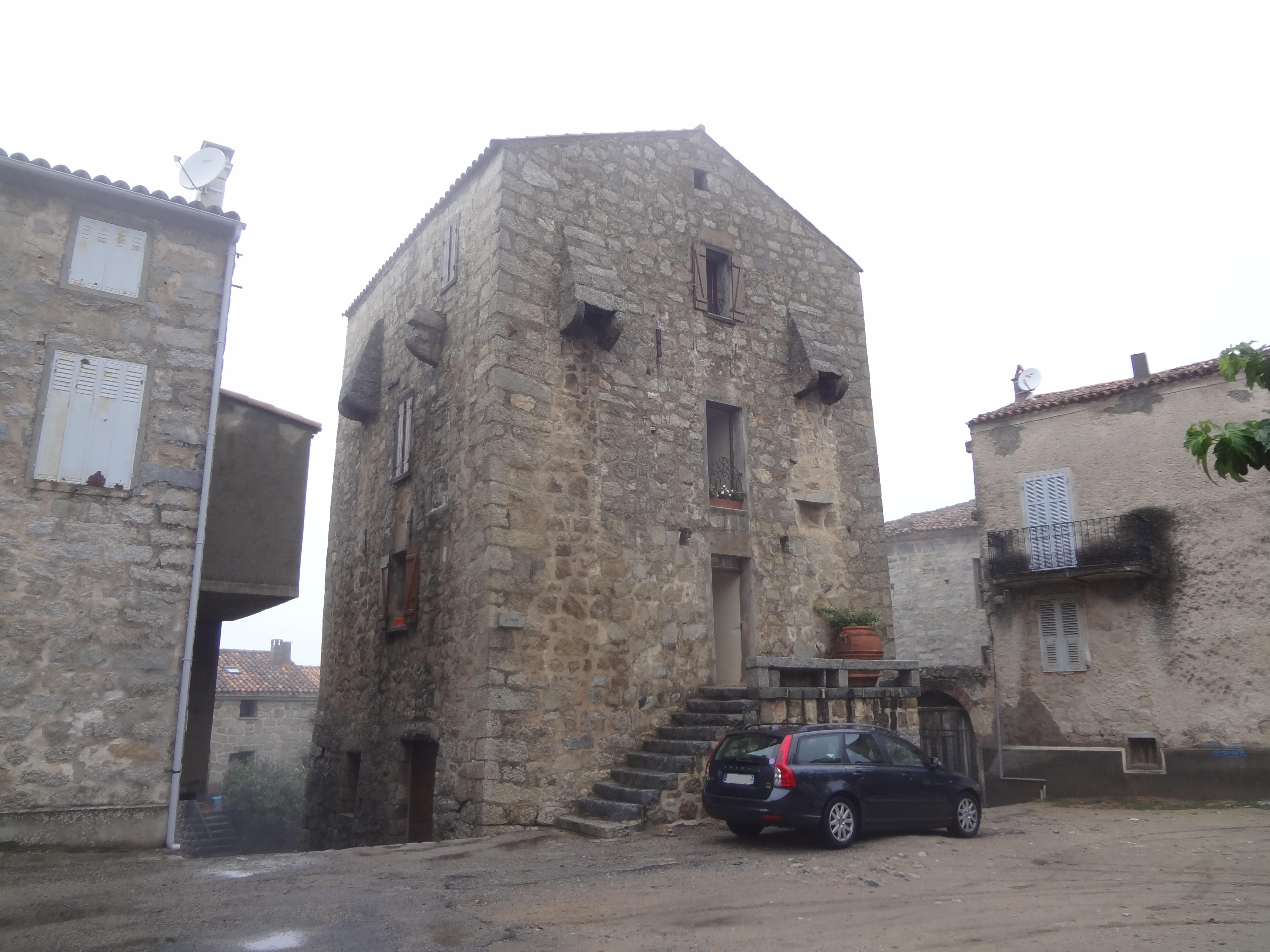 Maison fortifiee de Sainte-Lucie-de-Tallano