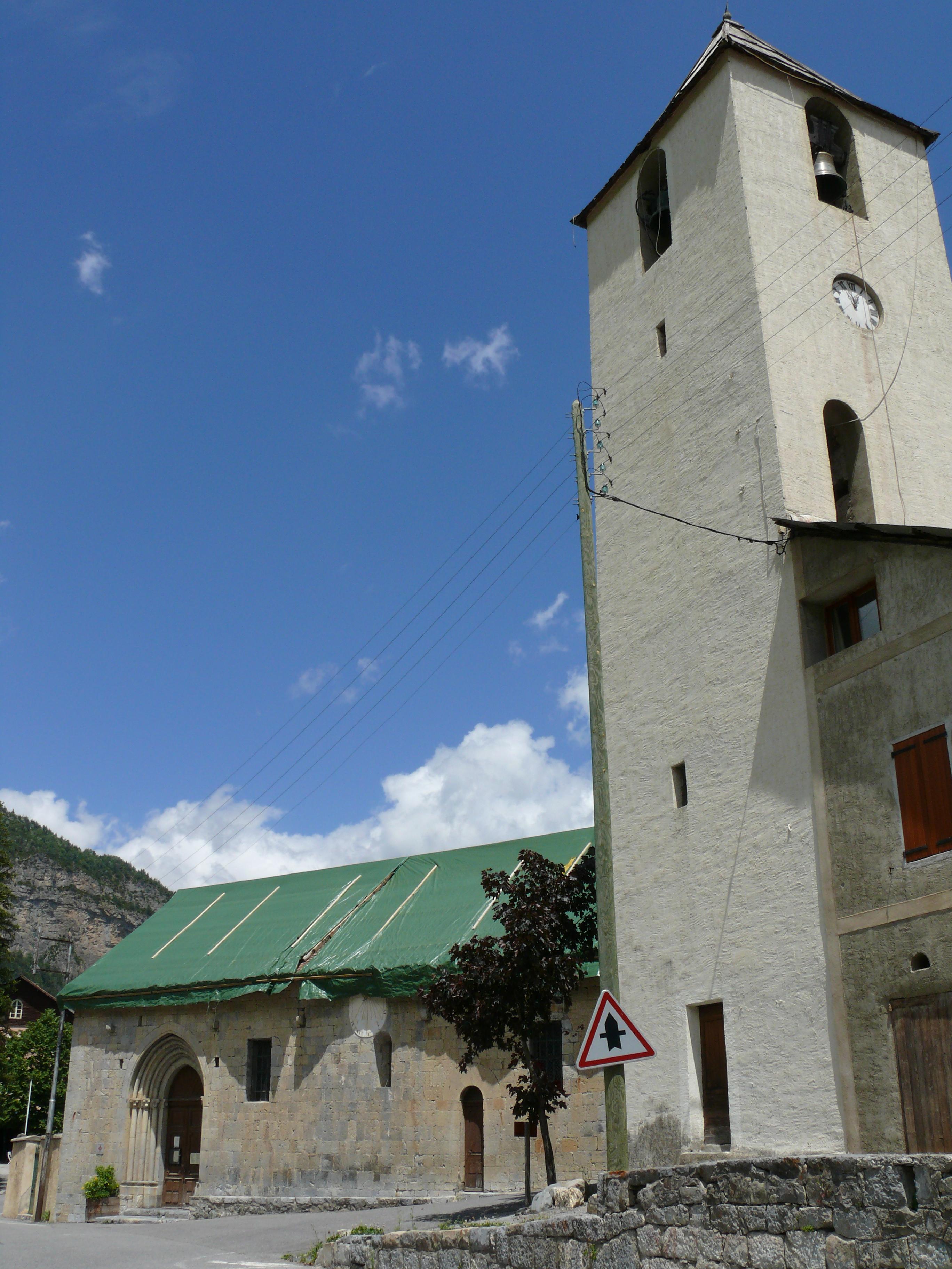 église Saint-Martin de Saint-Martin-d'Entraunes