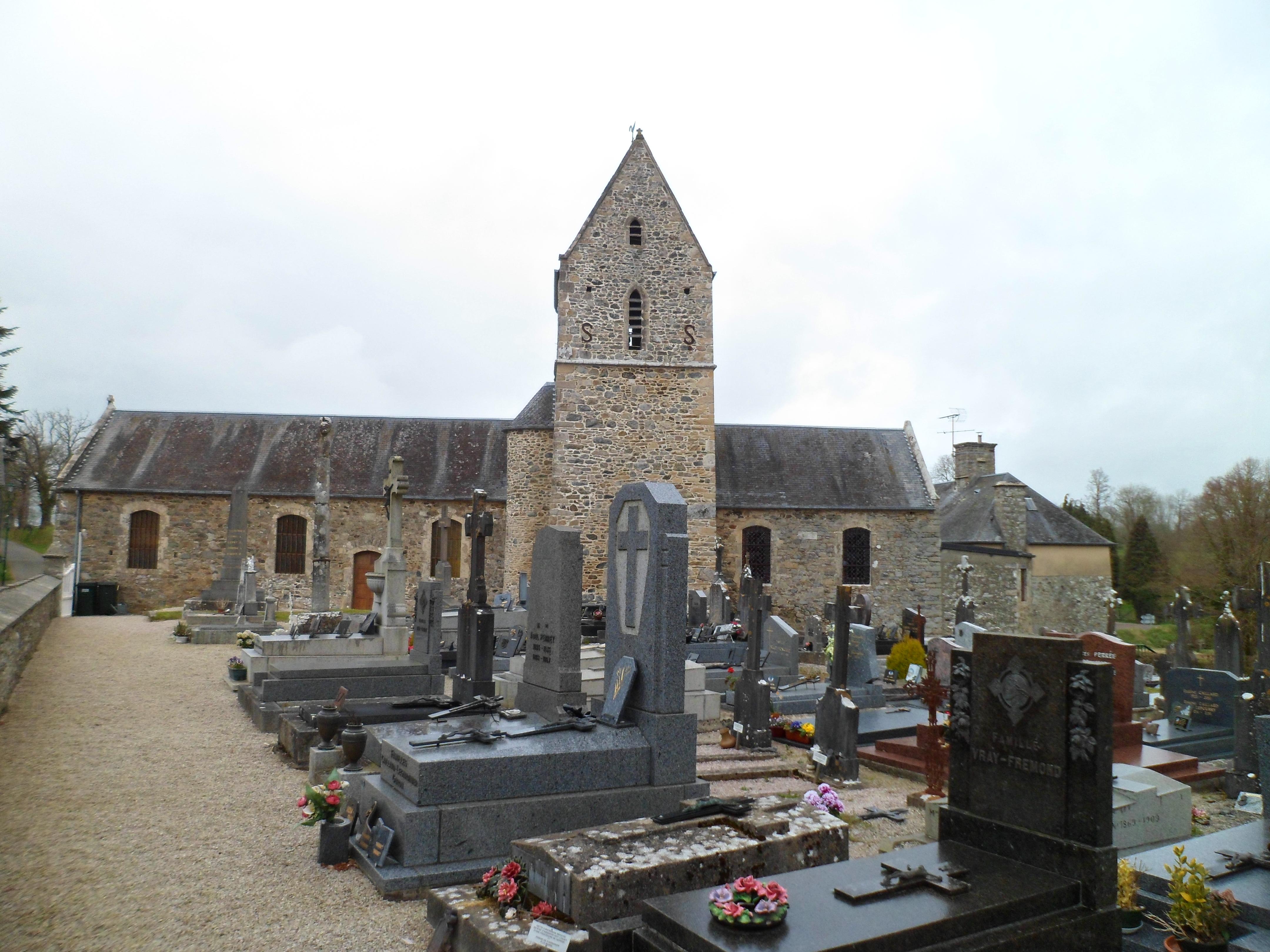 église Saint-Michel de Saint-Michel-de-la-Pierre