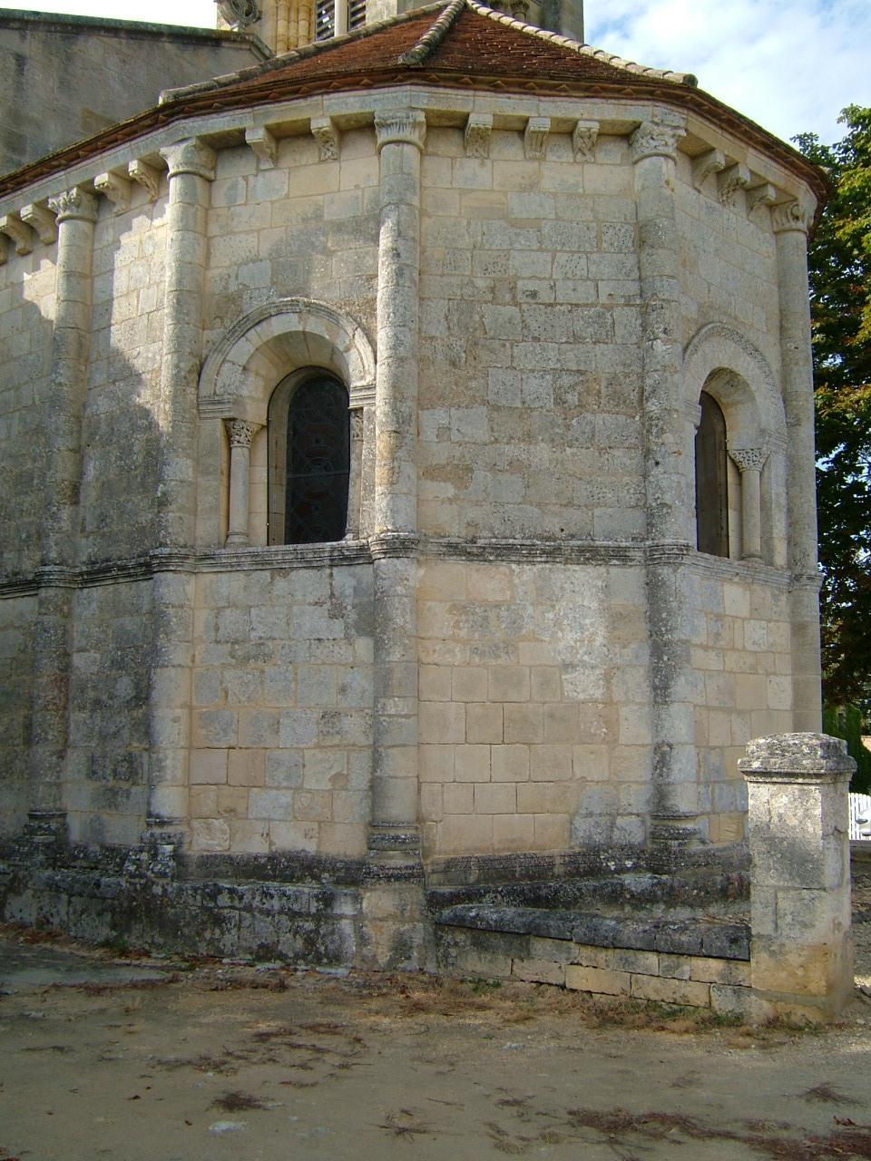 église Saint-Pierre de Lansac