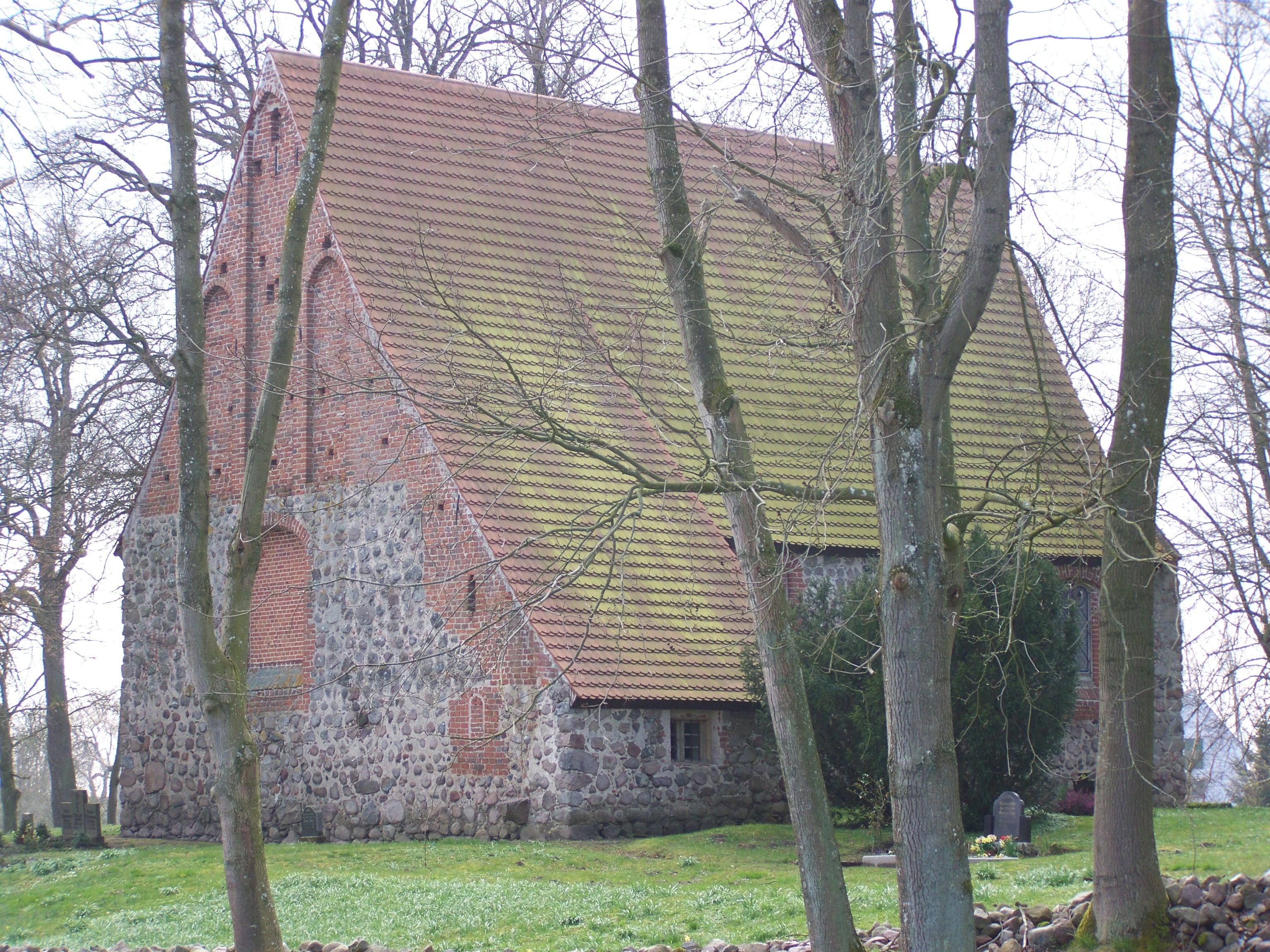 Kirche Drechow