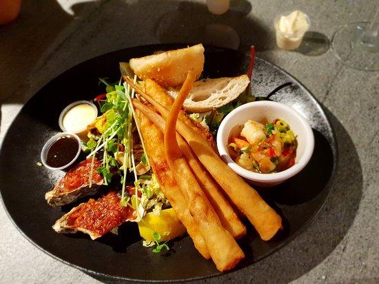 Surf Club Restaurant