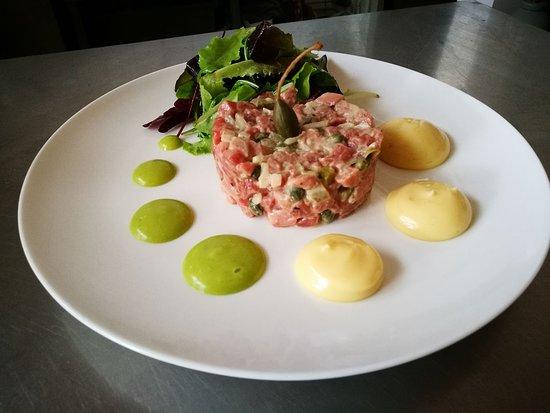 Fenetre sur Courts Brasserie