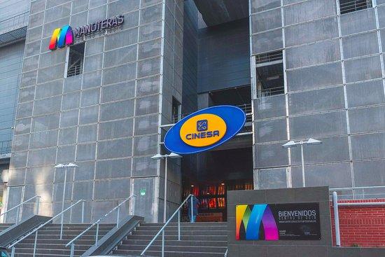 Manoteras Cines & Restaurantes