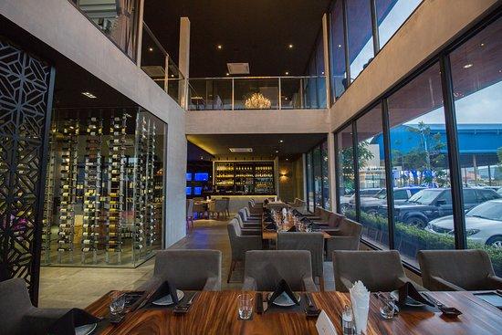 Stonegrill Restaurant & Bar