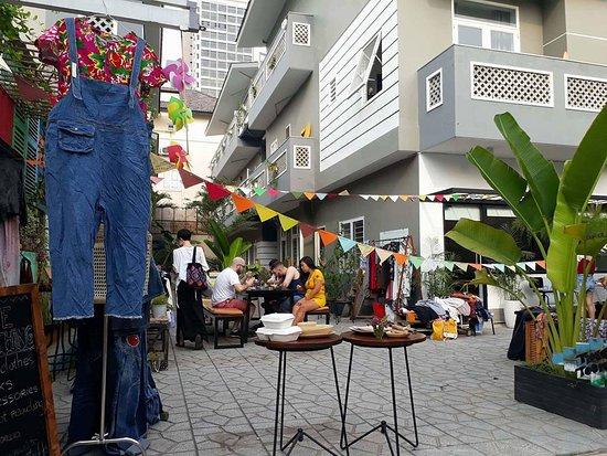 Ting Toong Coffee Shop