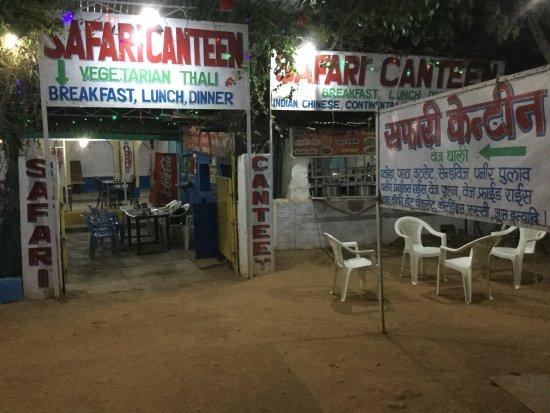 Safari Canteen
