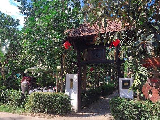 Thuy Bieu Restaurant