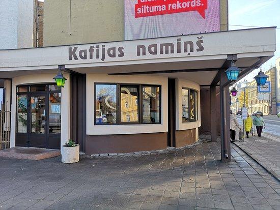 Kafijas namins