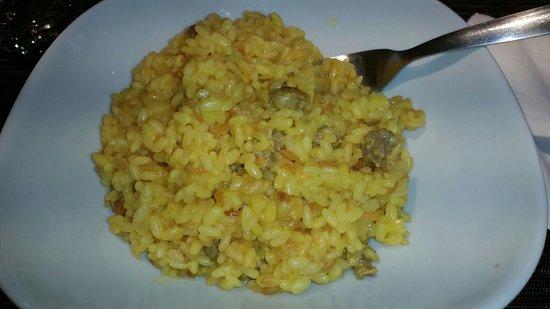 Alma Cafe Lounge & Winebar