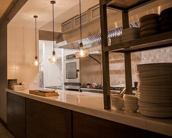 La Tartareria · Raw food ·