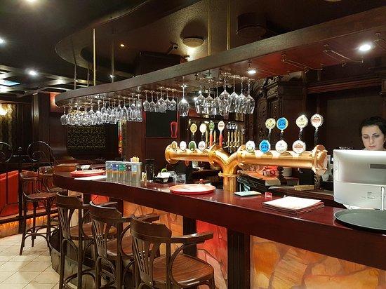 Taj Mahal Restaurant