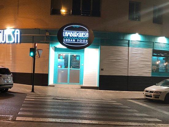 Lamburguesa Estacion Ave