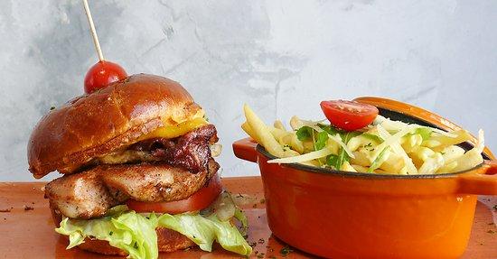 RobinHood Burger & Grill