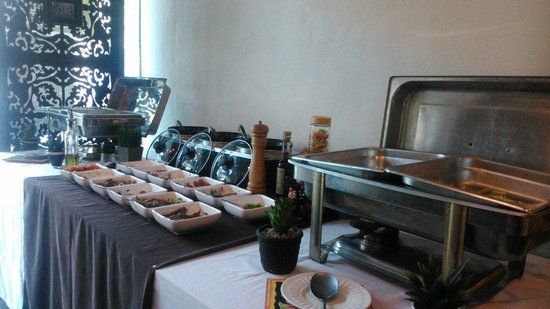 Afrique's Gourmet Pizza