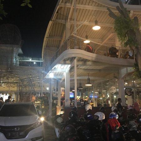 Silol Kopi and Eatery