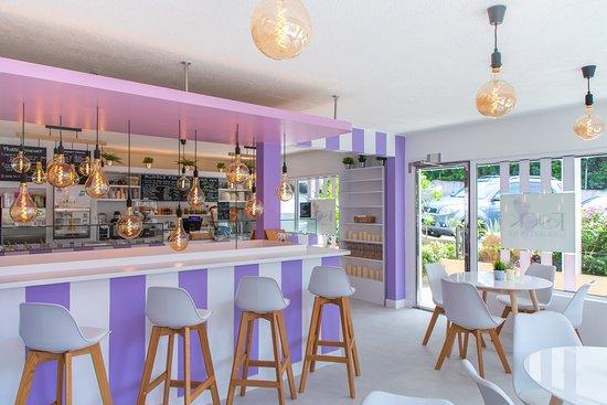 FOSTOK Gourmet Corner