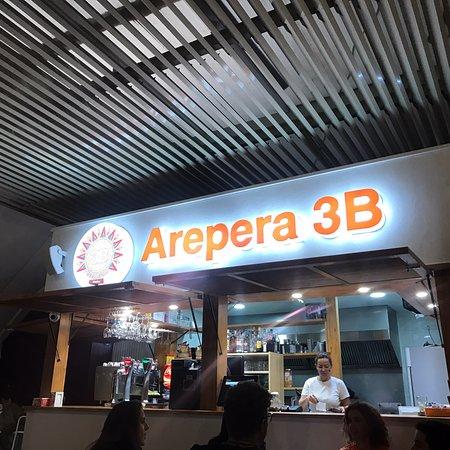 Arepera 3b