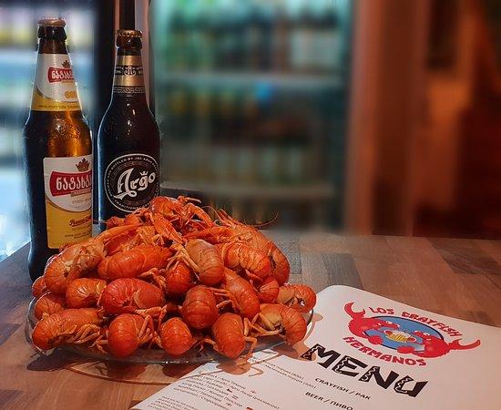 Los Crayfish Hermanos